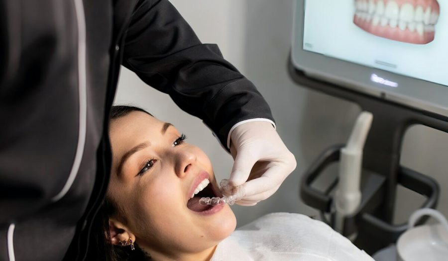 Maintaining Invisible Braces is Simple! Follow these 7 Tips Maintaining Invisible Braces is Simple! Follow these 7 Tips