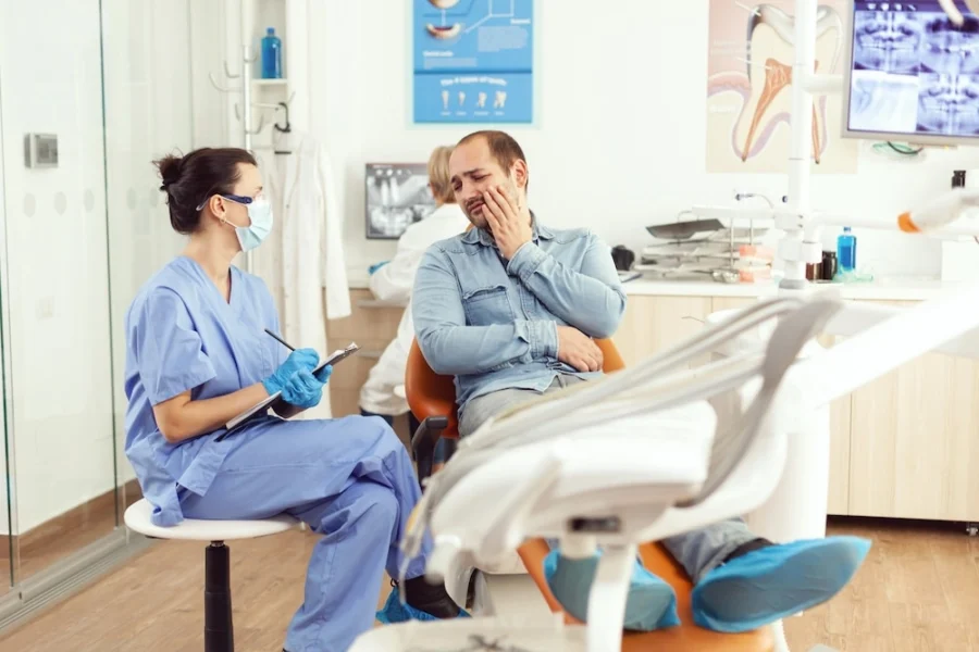 When Is Tooth Pain a Dental Emergency? Signs You Shouldn’t Ignore When Is Tooth Pain a Dental Emergency? Signs You Shouldn’t Ignore